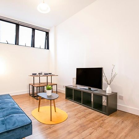 Split Level Studio Apartment In Camden 런던 외부 사진